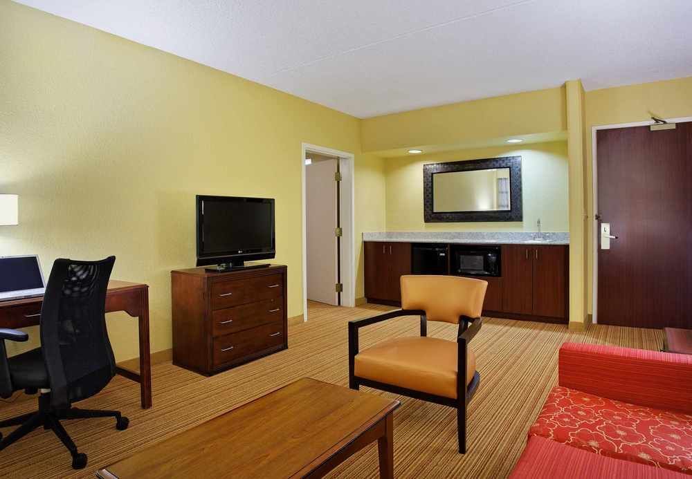 Hotel Courtyard By Marriott Boston Littleton Zewnętrze zdjęcie